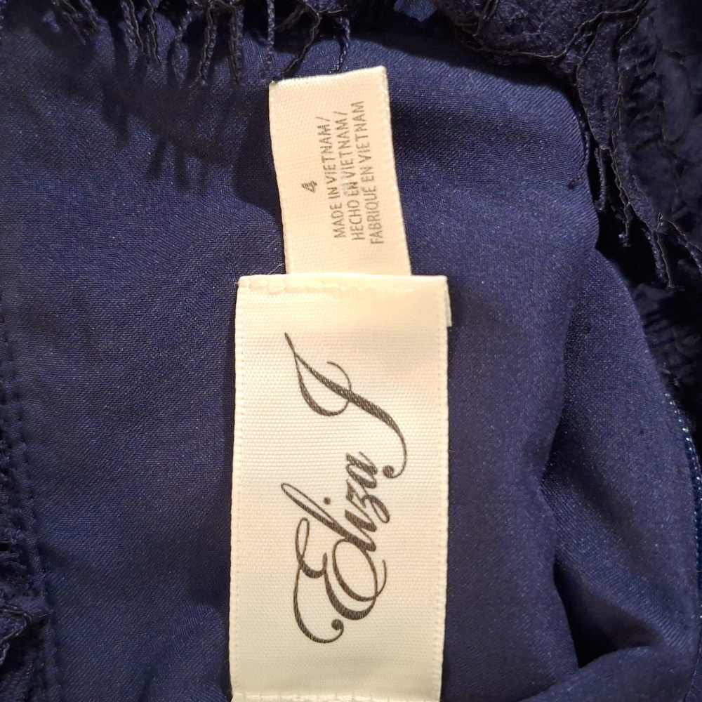 Eliza J elegant Navy Fit Flare Lace Dress Sz 4 *J - Picture 9 of 10